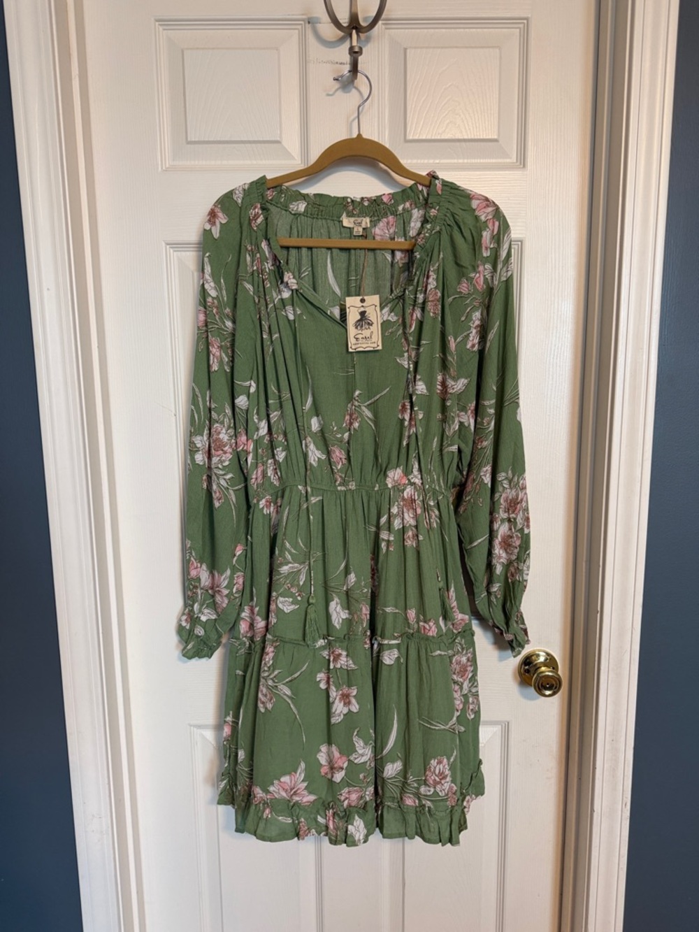 easel Olive Green Floral Long Sleeve V-Neck Dress